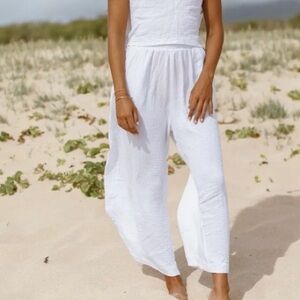 LAIN SNOW CROPPED SEASIDE WHITE GAUZE FLOWY PANTS- XS NWOT